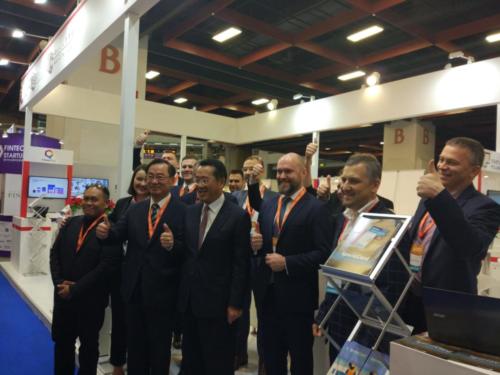 Mr Willington L. Koo, Chairman of Financial Supervisory Commision R.O.C. , Mr Chan-Yao Chairman of Taiwan Financial Services Roundtable and Dr Krzysztof Senger, VP of Polish Investment and Trade Agency at our expo stand in Taipei