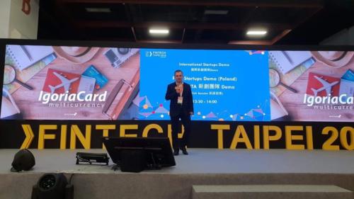 Podczas International Startups Demo, Wojciech Kuliński, prezes of Igoria Trade S.A. zaprezentował platformę wielowalutową IgoriaCard
